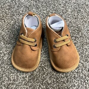 Nuby Baby Tan Lace-Up Boots | Soft Sole Faux Leather Booties Size 3-6 Months